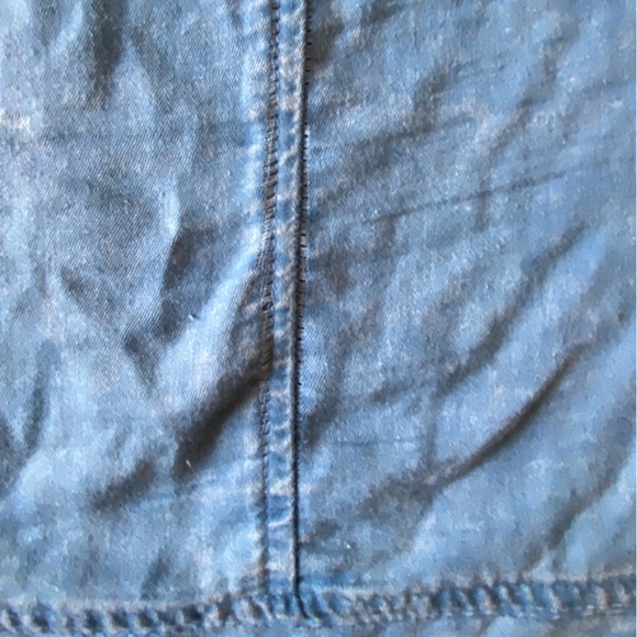 Very J Women’s Light Weight Blue Denim Tunic Dress Size: L - Picture 8 of 8